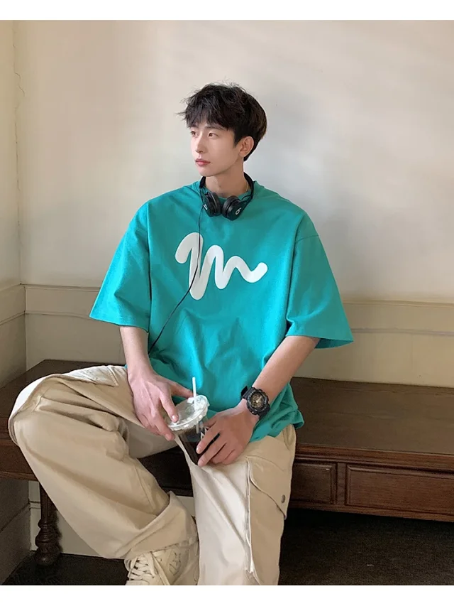 Oversized Men's Graphic Cotton Tee 2025 Detail