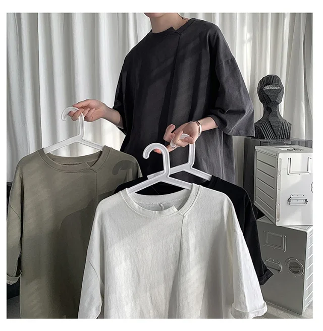 Men's Trendy Solid Half Sleeve Tee Detail
