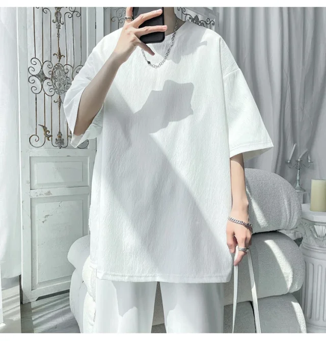 Unisex Oversized Ice Silk Draped Tee Detail