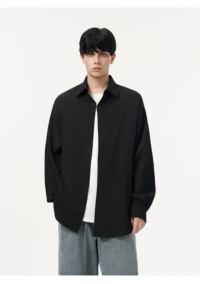 Men's Fall Casual Overshirt Detail