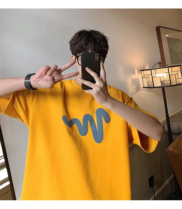 Oversized Men's Graphic Cotton Tee 2025 Detail