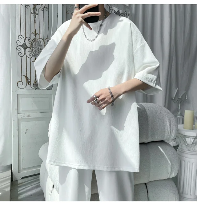 Unisex Oversized Ice Silk Draped Tee Detail