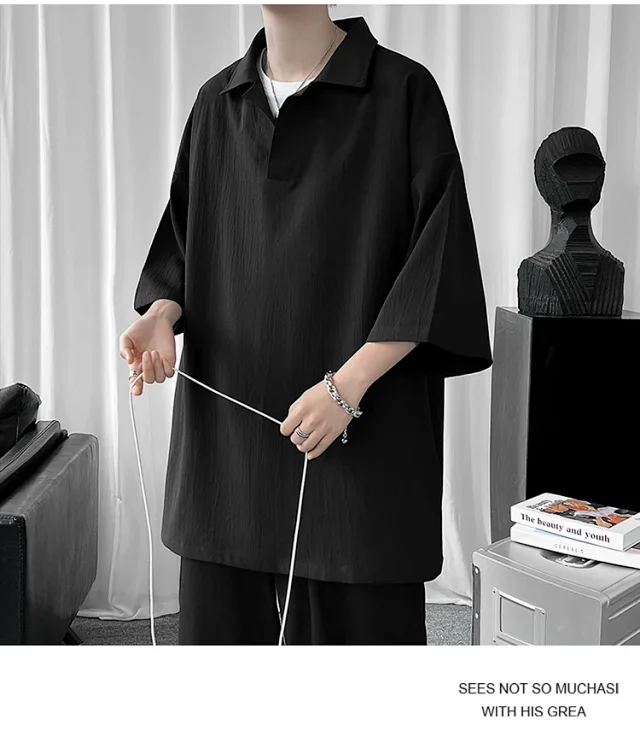 Men's Oversized Solid Polo T-Shirt Detail