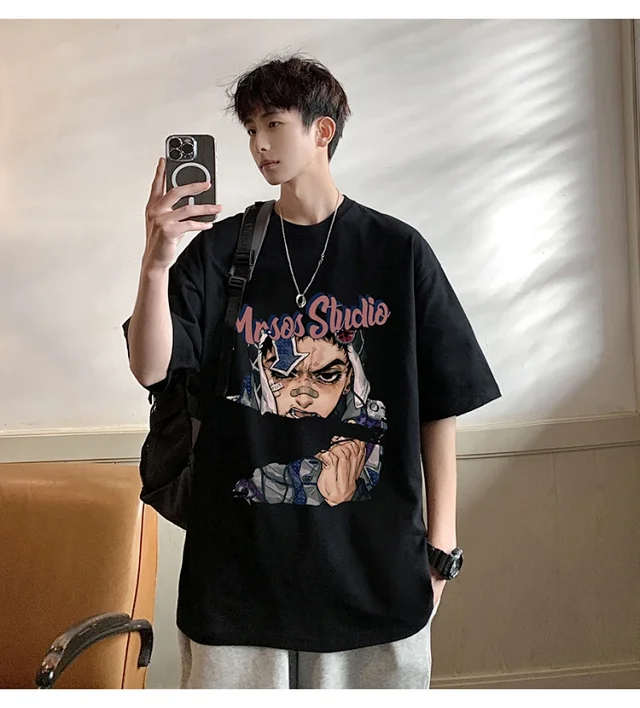 Men's Heavyweight Cotton Oversized Short-Sleeve Tee Detail