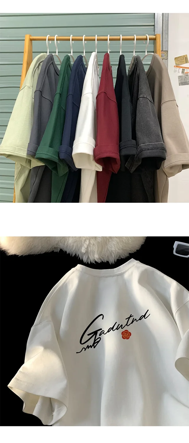 Men's Heavyweight Cotton Classic Crewneck Tee Detail