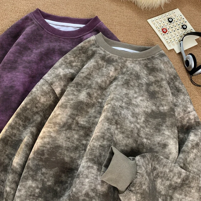 Men's Youth Vintage Distressed Tie-Dye Sweatshirt