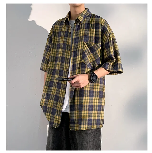 Men's 2025 New Plaid Short Sleeve Shirt Detail