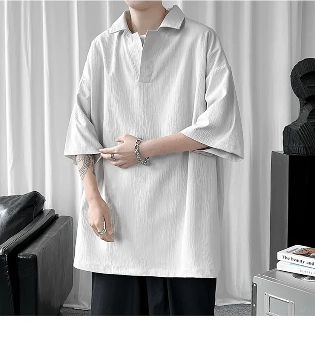 Men's Oversized Solid Polo T-Shirt Detail