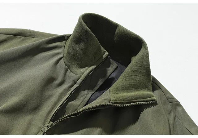 Men's Oversized Cropped Vintage Bomber Jacket Detail