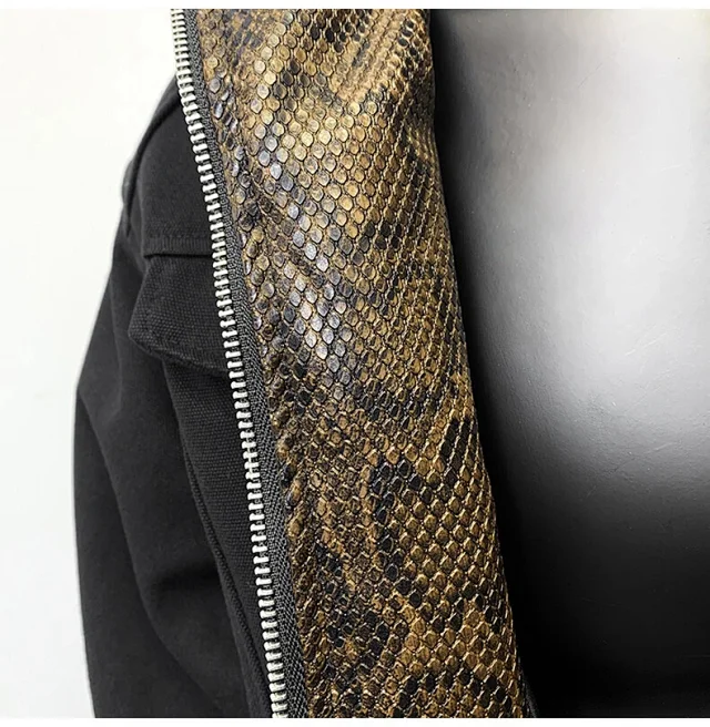 Zuoshan Mang Snake Year Men's Jacket Detail