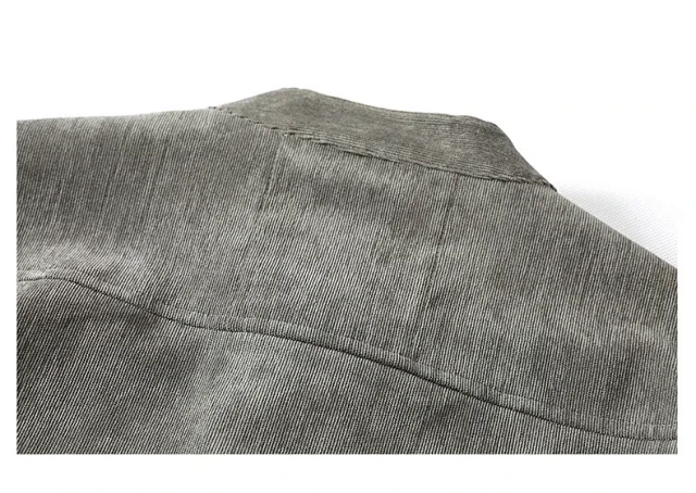 Men's Mid-Sleeve Vintage Korean Corduroy Shirt Detail