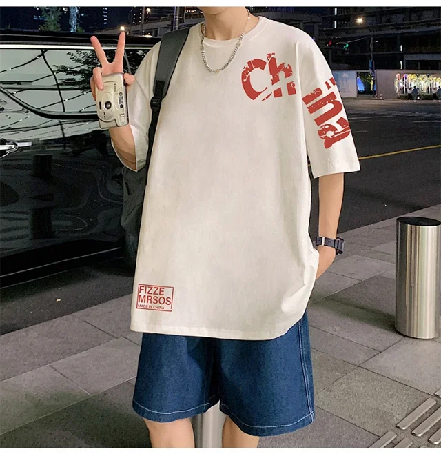 Men's Loose Cotton Tee HK Style Detail