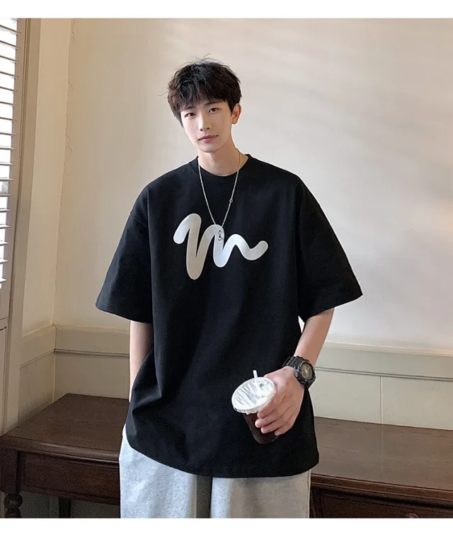 Oversized Men's Graphic Cotton Tee 2025 Detail