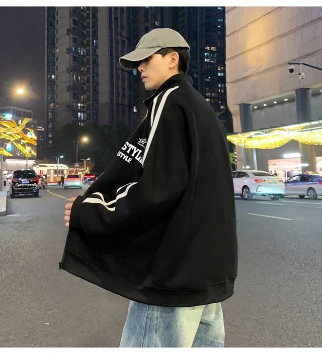 Men's Striped Oversize Zip-Up Hoodie Detail