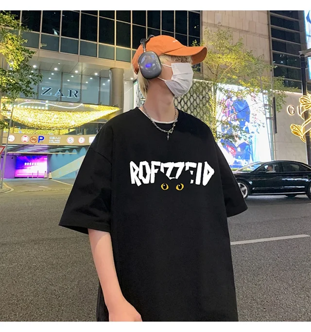 INS Men's Oversized Heavyweight Cotton Tee Detail