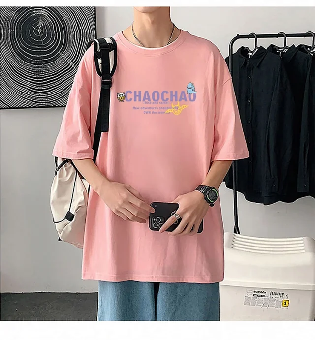 Men's Loose Fit Cotton Graphic T-Shirt Detail