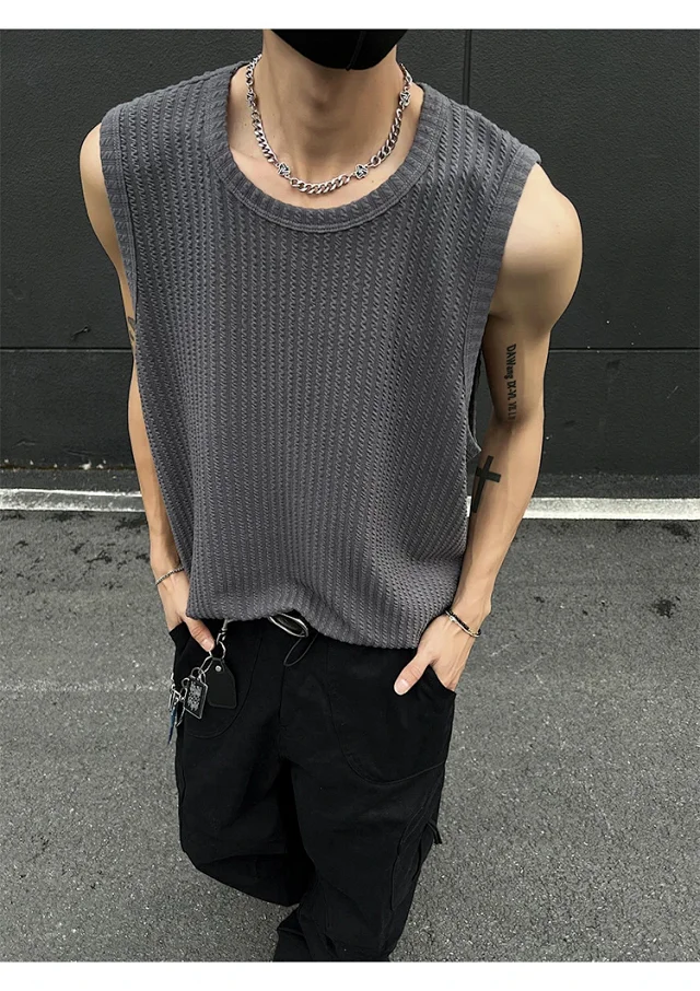Men's Black Textured Jacquard Vest Detail