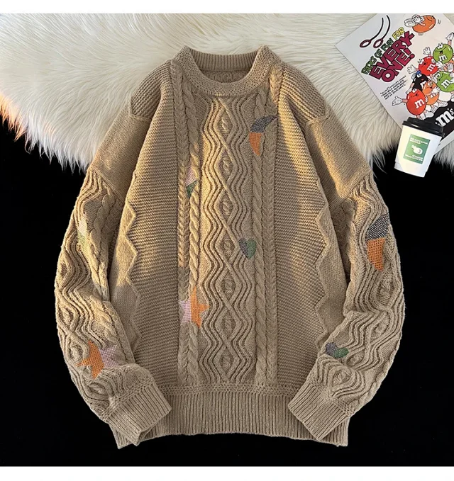 Men's Vintage Relaxed Cable Knit Sweater Detail