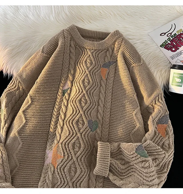 Men's Vintage Relaxed Cable Knit Sweater Detail