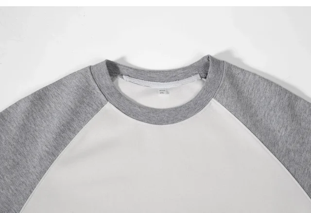 Men's Plus-Size Japanese Minimalist Color-Block Sweatshirt Detail