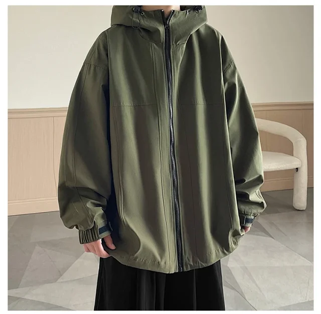 Men's American Retro Vibe Waterproof Jacket Detail