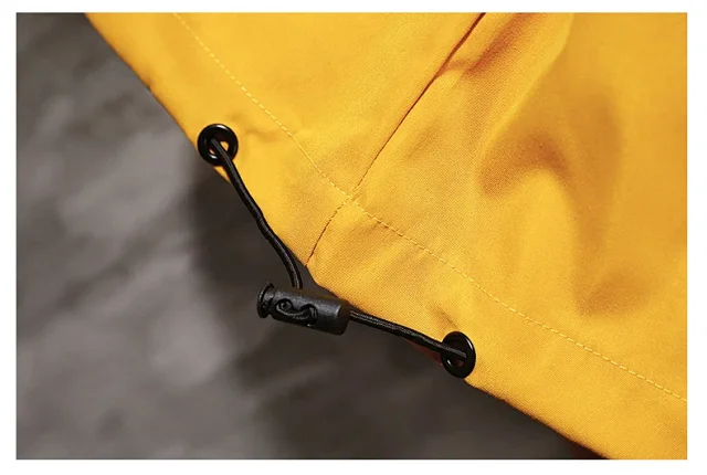 Men's Trendy Lightweight Hooded Half-Zip Jacket Detail
