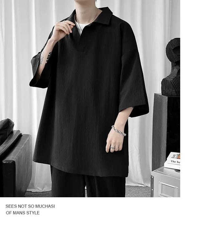 Men's Oversized Solid Polo T-Shirt Detail