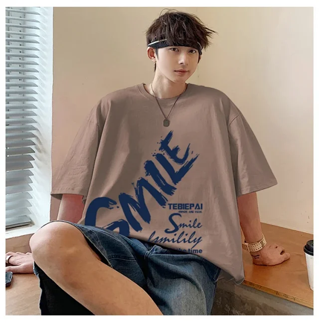 Men's Heavyweight Cotton Summer Graphic Tee Detail