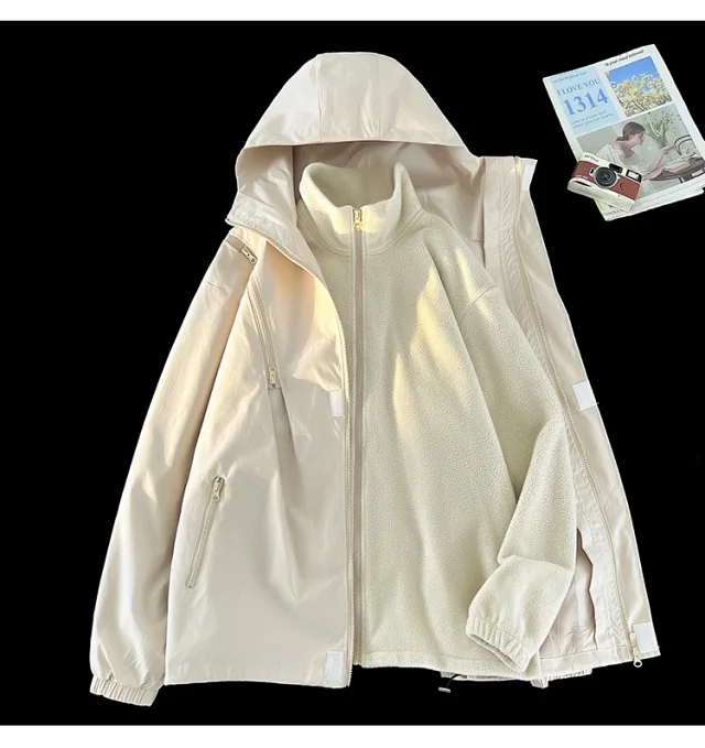 Windproof Waterproof Fleece-Lined Couple's 3-in-1 Jacket Detail
