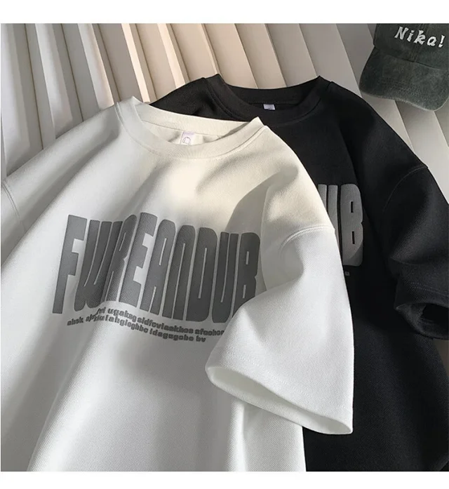 Men's Oversized Heavyweight Foam Print Tee Detail