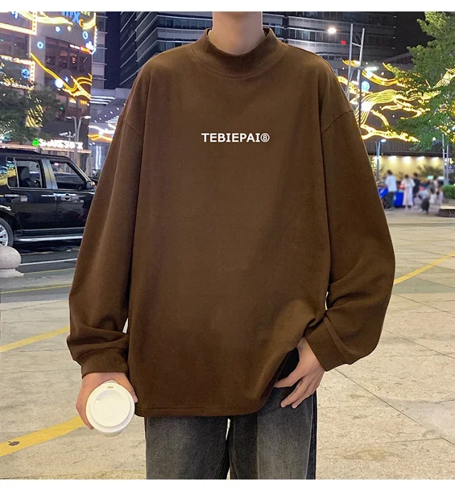 Men's Fleece Mock Neck Base Layer Detail