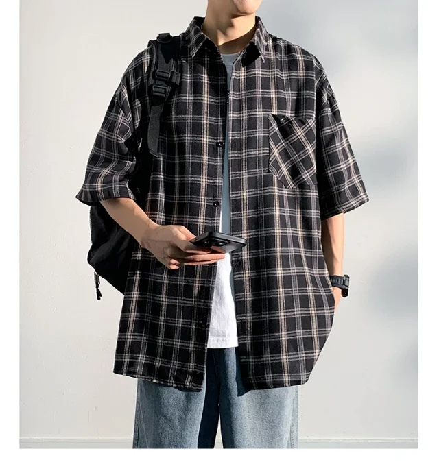 Men's 2025 New Plaid Short Sleeve Shirt Detail