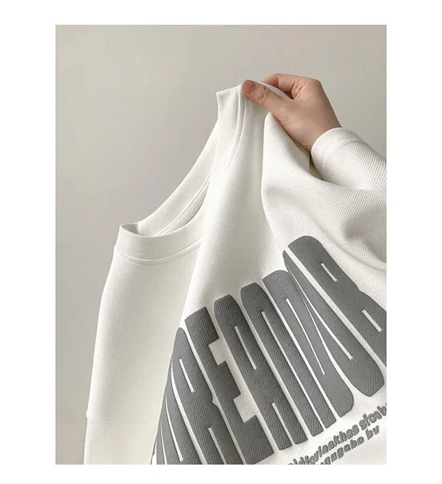 Men's Oversized Heavyweight Foam Print Tee Detail