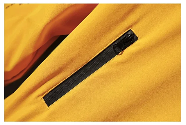 Men's Trendy Lightweight Hooded Half-Zip Jacket Detail