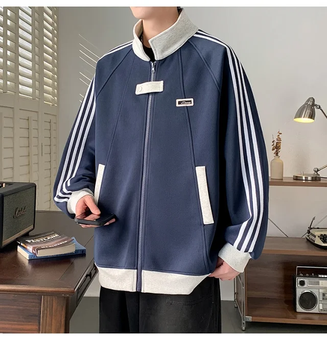 Men's Oversized Patchwork Cardigan Detail