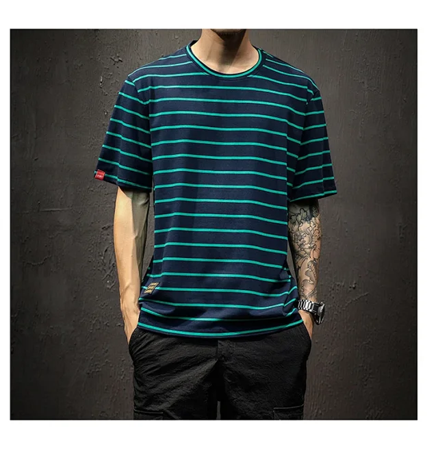 Men's Plus Size Summer Striped T-Shirt Detail