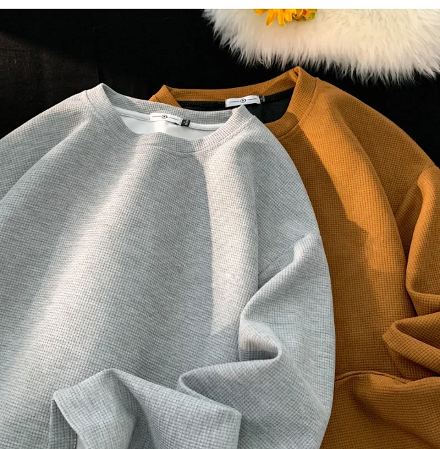 Oversized Men's Japanese Waffle Knit Sweatshirt Detail