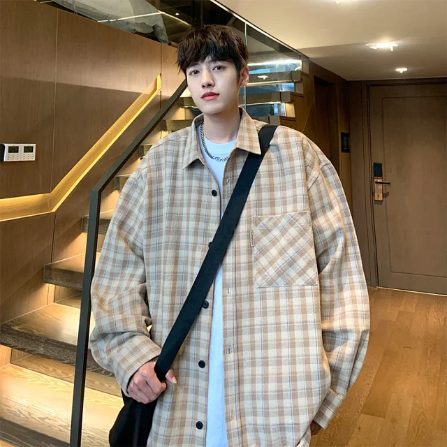 Japanese-Style Men's Cotton Oversize Plaid Shirt Detail