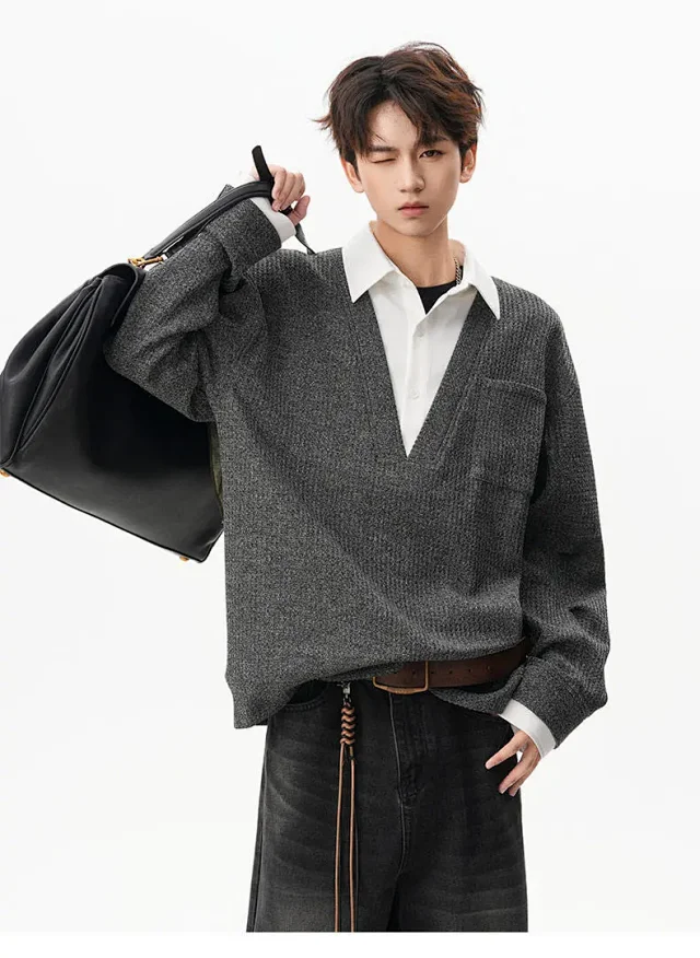 Men's Relaxed Shirt Collar Layered Sweater Detail
