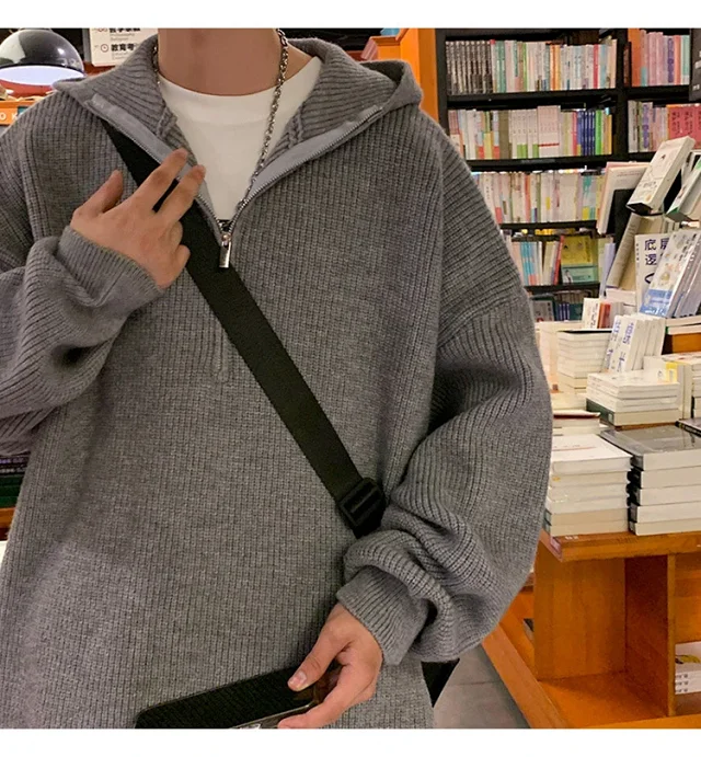 Men's Trendy Relaxed Hooded Half Zip Sweater Detail