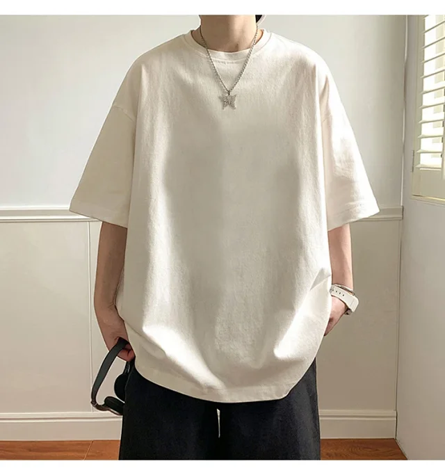Men's Heavyweight Cotton Summer T-Shirt Two-Pack Detail