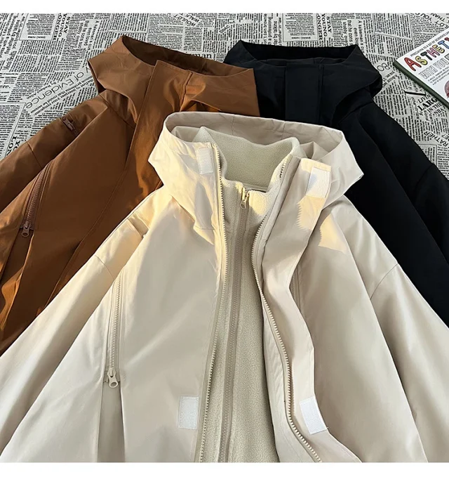 Windproof Waterproof Fleece-Lined Couple's 3-in-1 Jacket Detail