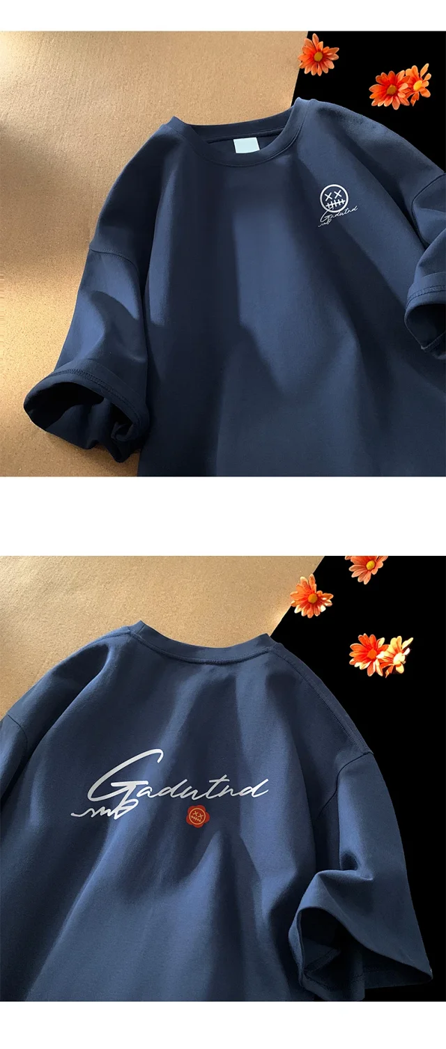 Men's Heavyweight Cotton Classic Crewneck Tee Detail