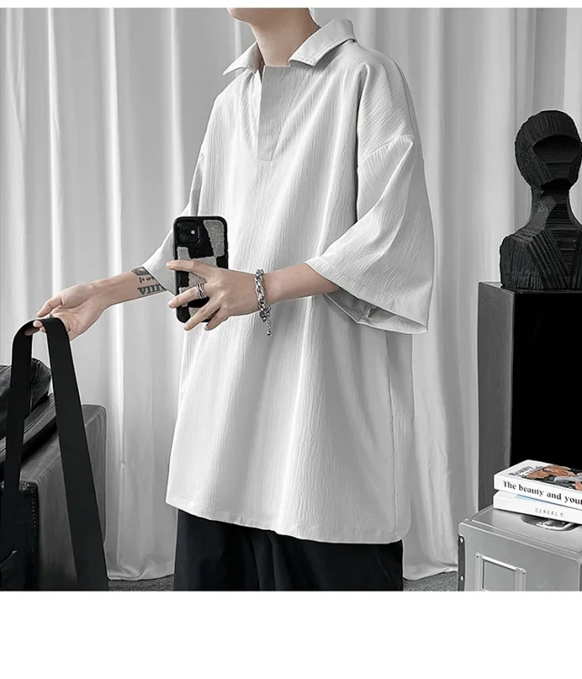 Men's Oversized Solid Polo T-Shirt Detail