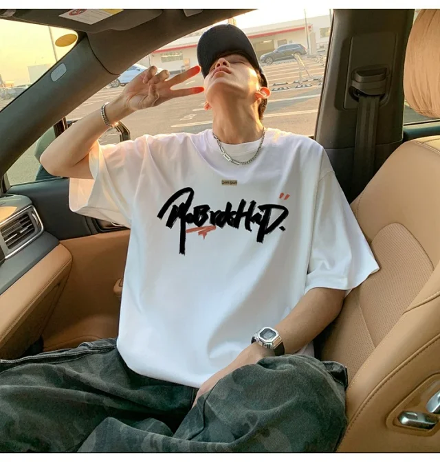 Men's Summer Graphic Oversize Cotton Tee Detail