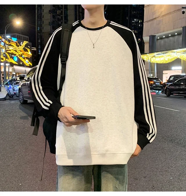 Unisex Chinese Street Oversize Striped Sweatshirt Detail