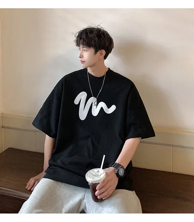 Oversized Men's Graphic Cotton Tee 2025 Detail
