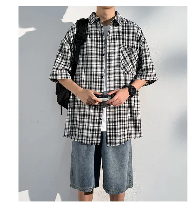 Men's Casual Checked Short Sleeve Shirt Detail