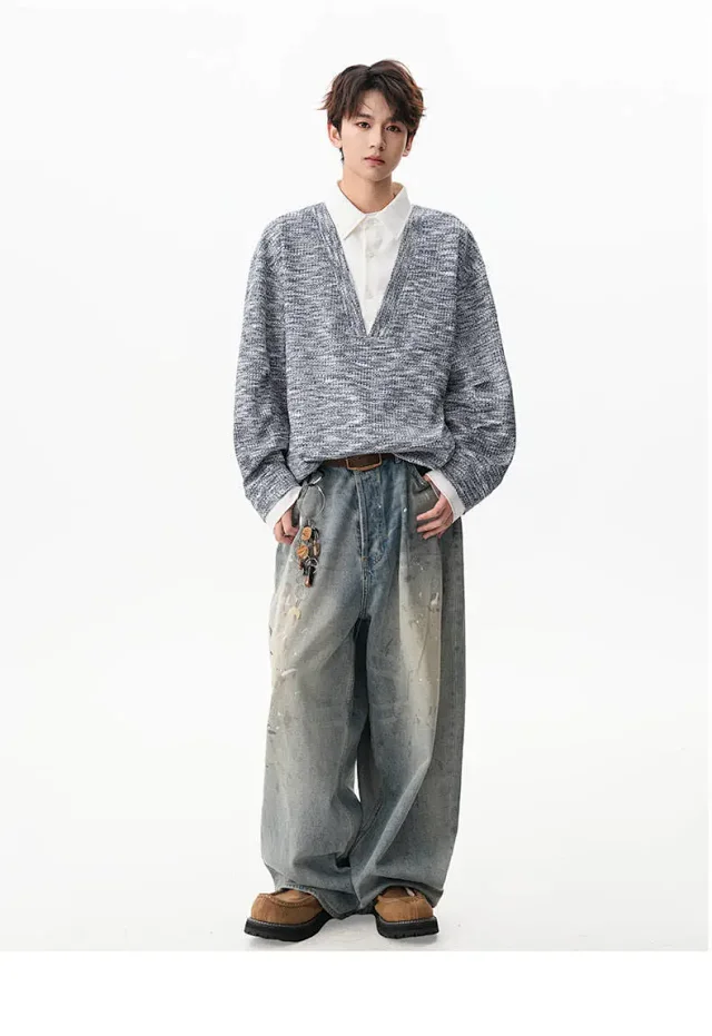 Men's Relaxed Shirt Collar Layered Sweater Detail