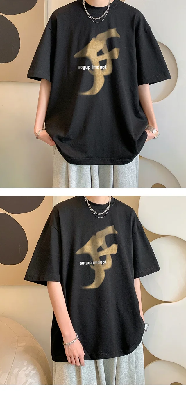 Men's Loose Graphic Print T-Shirt Detail